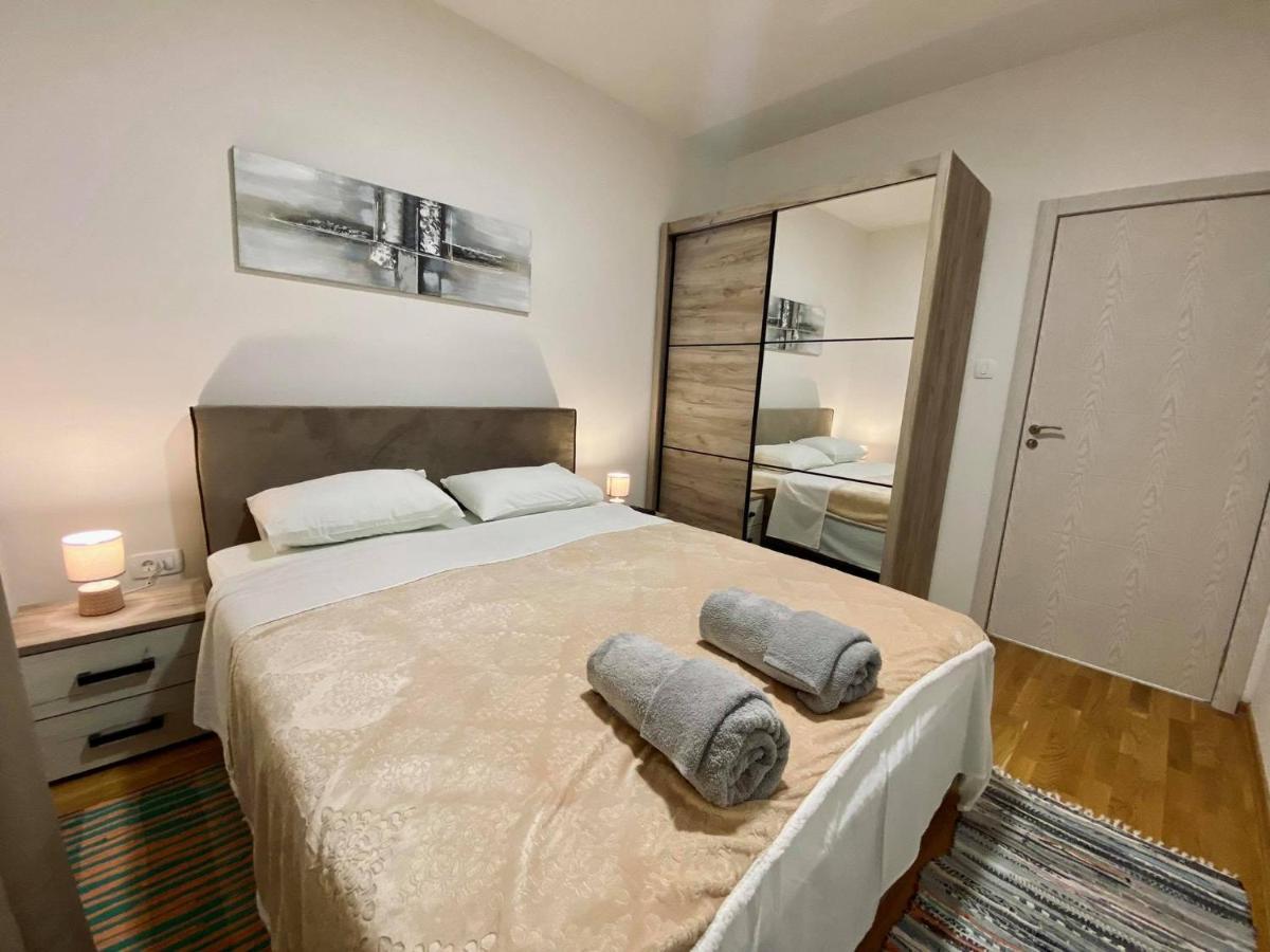 Newtown Apartment Niksic Luaran gambar